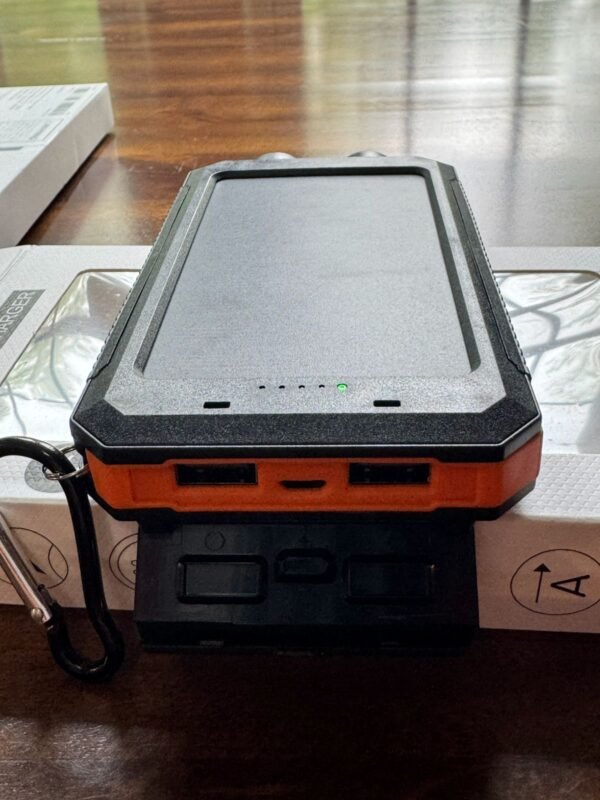 Power Bank Solar - Ideal Para Cargar Celulares (Por Llegar) - Image 2