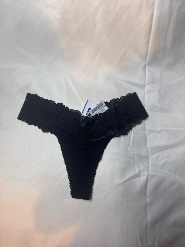VS Pink - Hilo - Negro - Talla XS (Por Llegar)